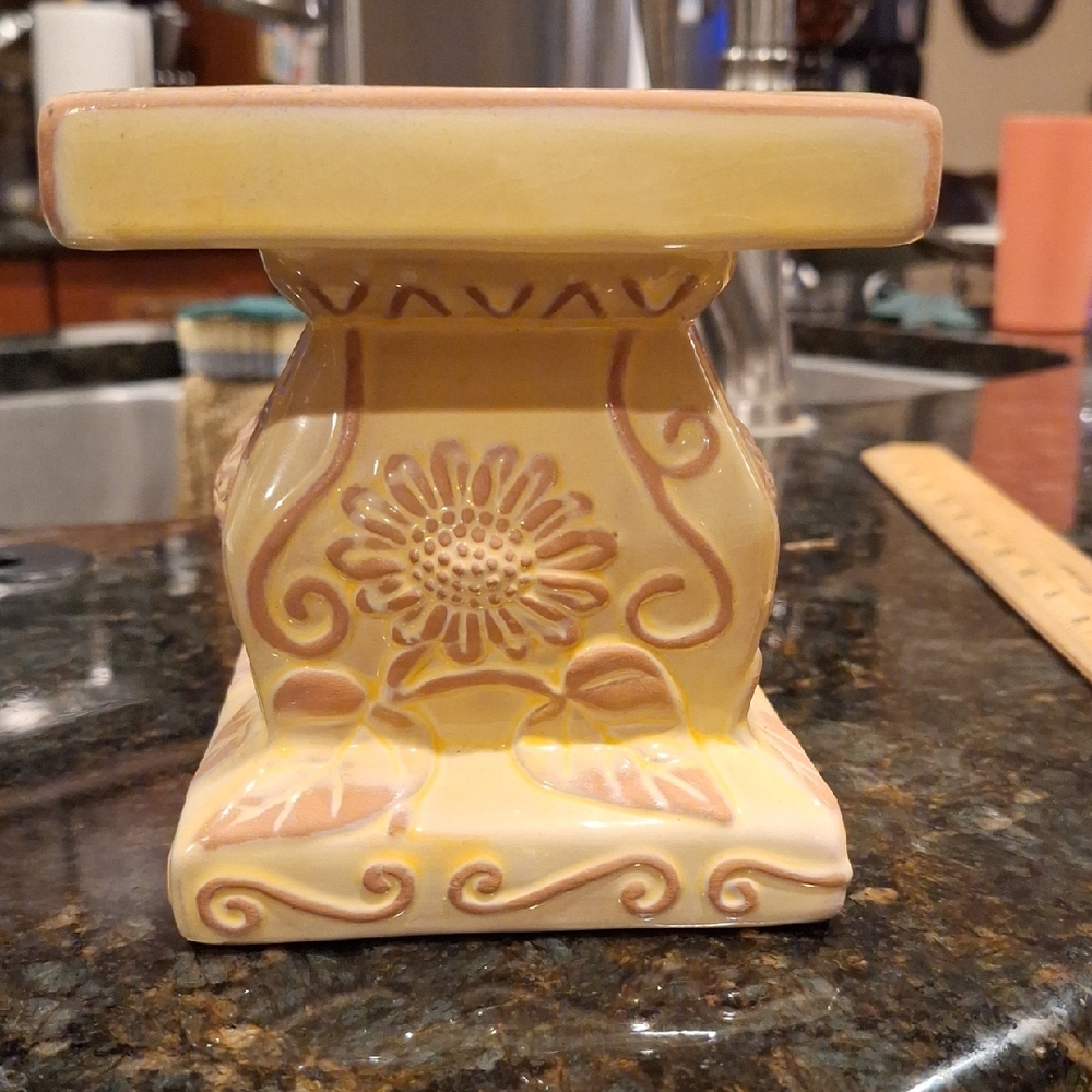 Southern Living At Home Yellow and Cream Candle Holder